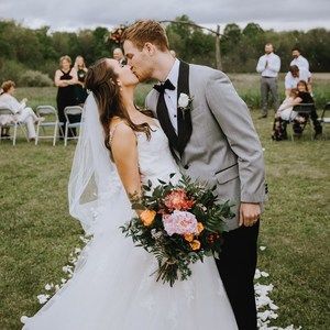 Meet your Posher, Carah